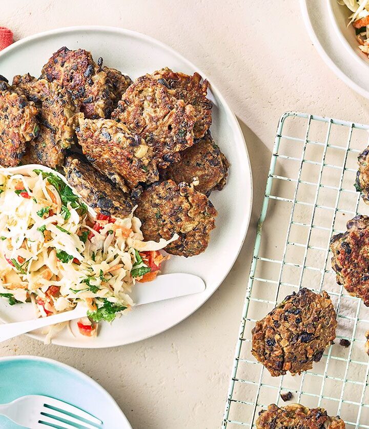 https://www.pontalo.net - Veggie nuggets with summer slaw