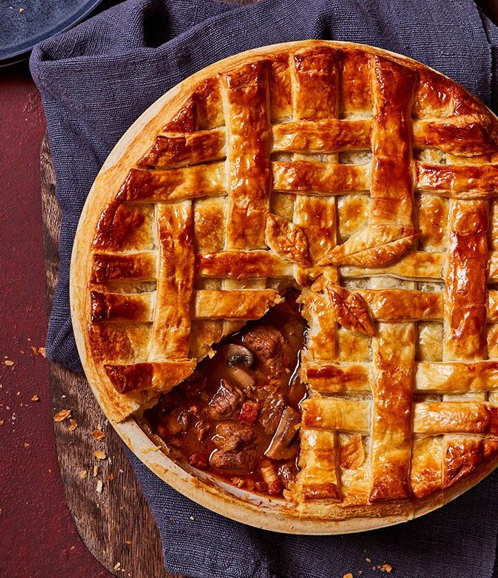 https://www.pontalo.net - Easy venison pie