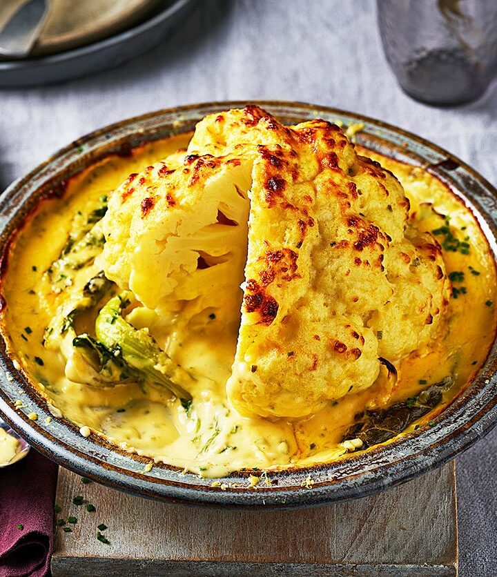 https://www.pontalo.net - Whole baked cauliflower cheese