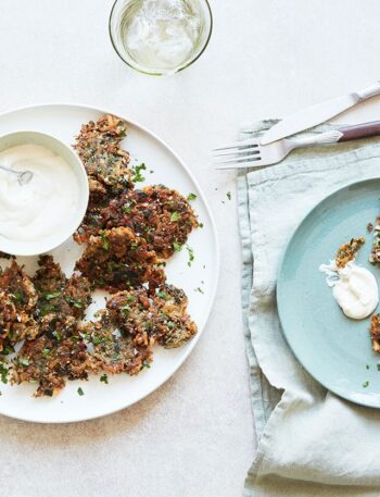 https://www.pontalo.net - Za'atar & herb potato latkes