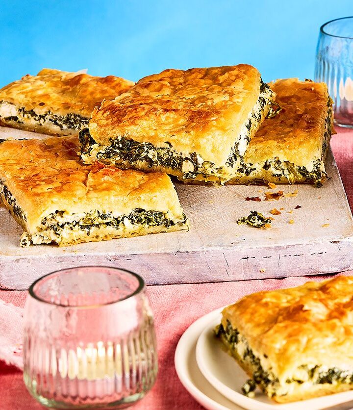 https://www.pontalo.net - Zeljanica (cheese & spinach pie)