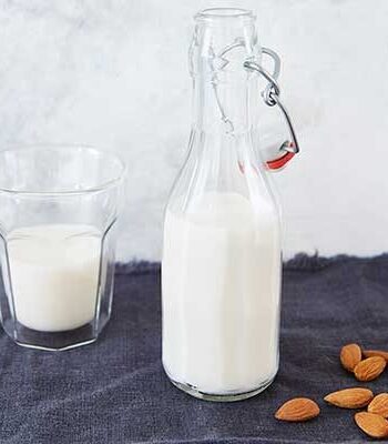 https://www.pontalo.net - Almond milk