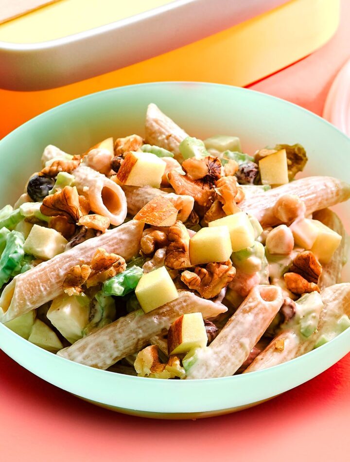 https://www.pontalo.net - Apple & penne slaw with walnuts