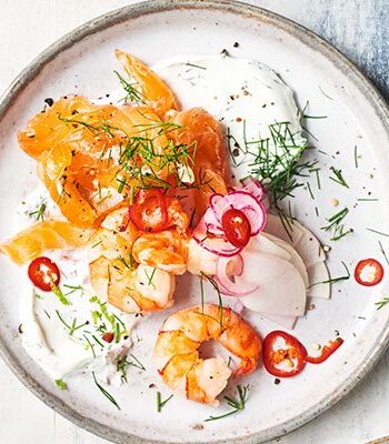 https://www.pontalo.net - Cured salmon with prawns