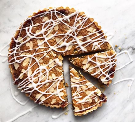 https://www.pontalo.net - Bakewell tart