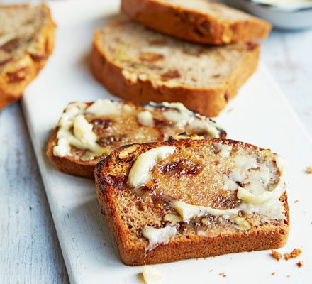 https://www.pontalo.net - Vegan banana & walnut bread