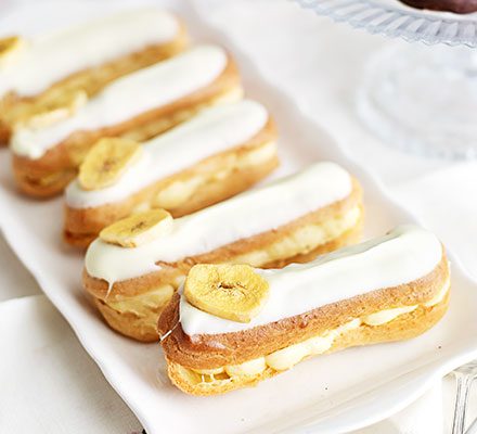 https://www.pontalo.net - Banana custard eclairs