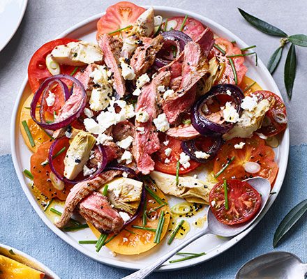 https://www.pontalo.net - Barbecued bavette steak & tomato salad