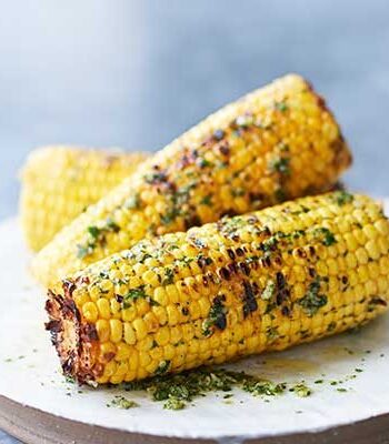 https://www.pontalo.net - BBQ corn cobs with comté & herb butter