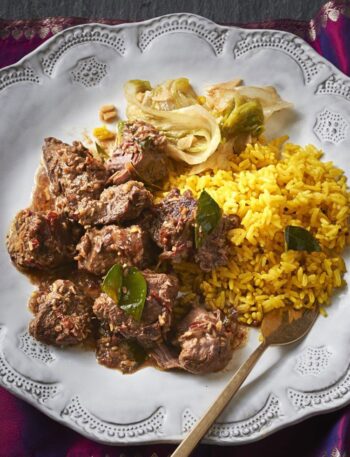 https://www.pontalo.net - Beef rendang