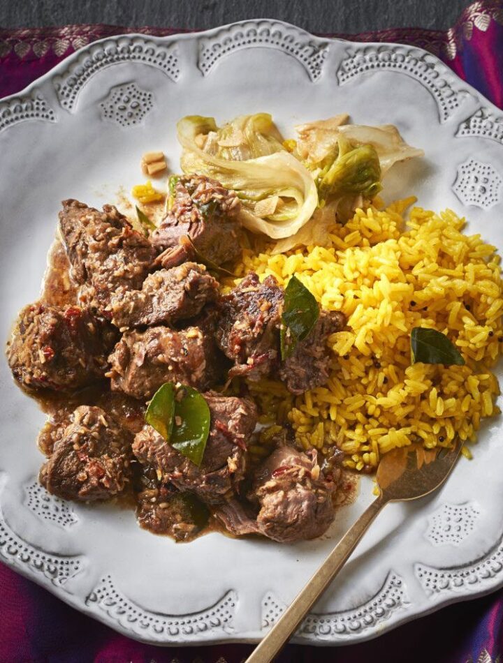 https://www.pontalo.net - Beef rendang