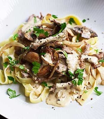 https://www.pontalo.net - Beef stroganoff