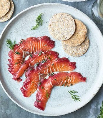 https://www.pontalo.net - Beetroot & blackberry cured salmon