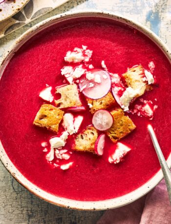 https://www.pontalo.net - Easy Beetroot soup