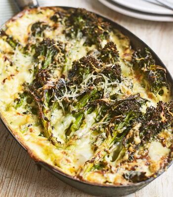 https://www.pontalo.net - Purple sprouting broccoli & kale gratin