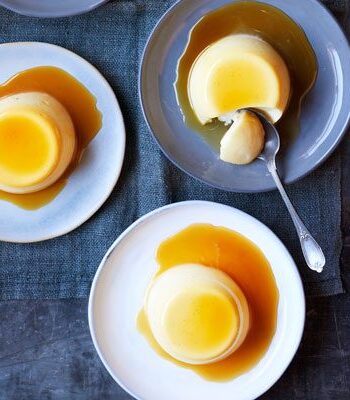 https://www.pontalo.net - Buttermilk caramel puddings