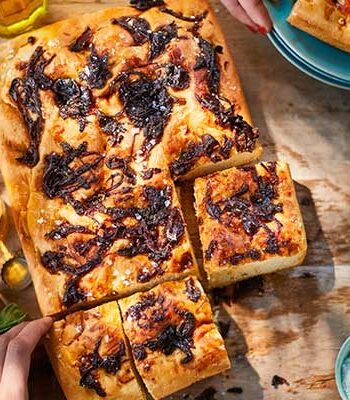 https://www.pontalo.net - Caramelised onion focaccia