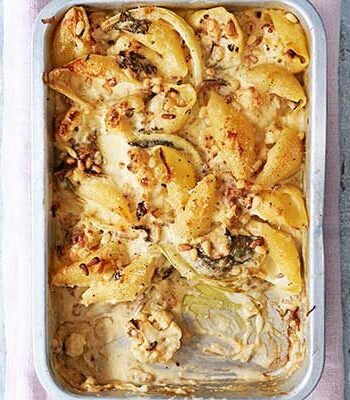 https://www.pontalo.net - Cauliflower cheese pasta bake