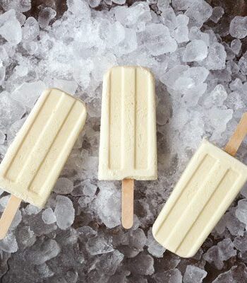 https://www.pontalo.net - Cereal milk ice lollies