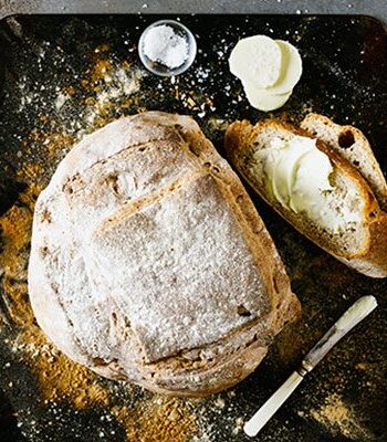 https://www.pontalo.net - Easy sourdough bread