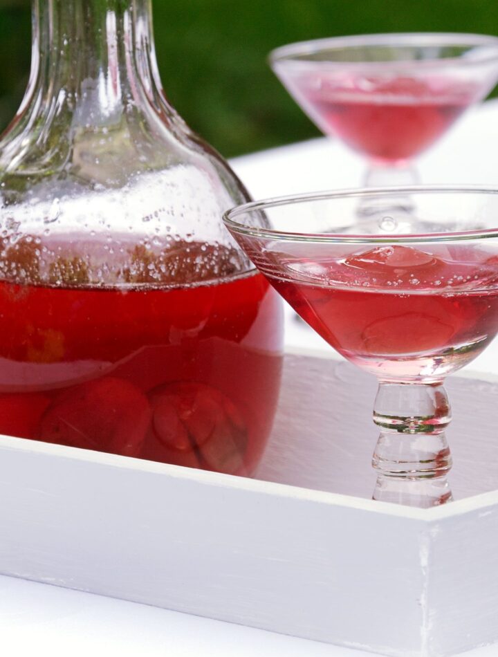 https://www.pontalo.net - Cherry vodka