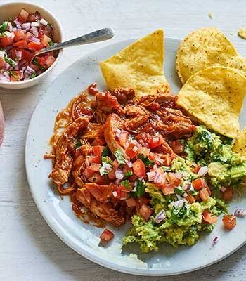 https://www.pontalo.net - Chipotle chicken tinga