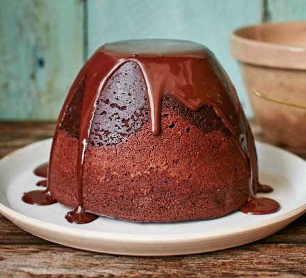 https://www.pontalo.net - Chocolate-orange steamed pudding with chocolate sauce