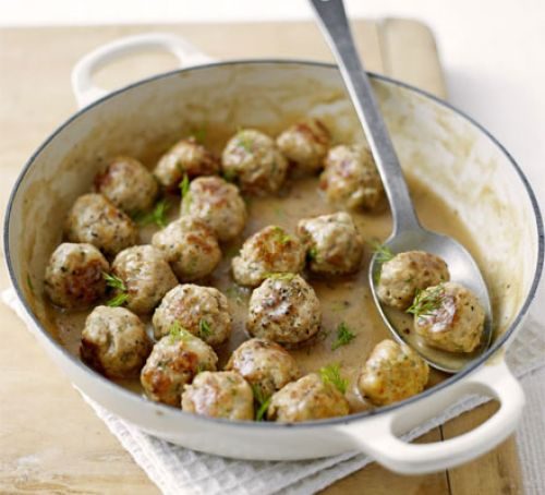 https://www.pontalo.net - Classic Swedish meatballs