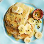 https://www.pontalo.net - Coconut & banana pancakes