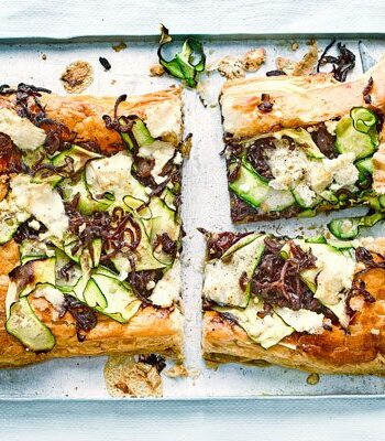 https://www.pontalo.net - Courgette & caramelised red onion puff pastry tart