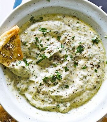 https://www.pontalo.net - Courgette & tahini dip