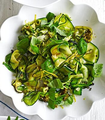 https://www.pontalo.net - Warm lemony courgette salad