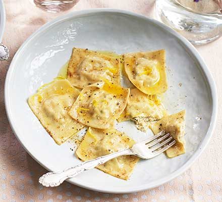 https://www.pontalo.net - Crab ravioli