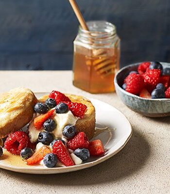 https://www.pontalo.net - Homemade crumpets with ricotta