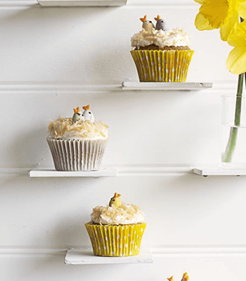 https://www.pontalo.net - Easter nest coconut & white chocolate cupcakes