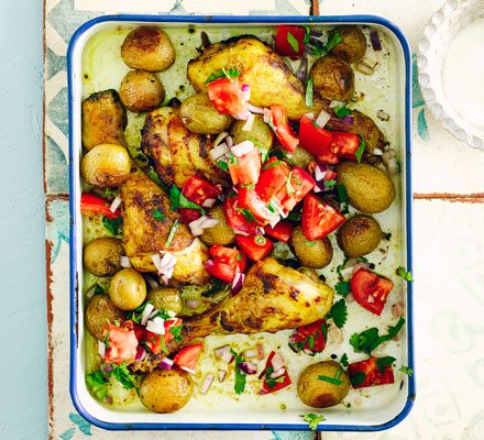 https://www.pontalo.net - Curried chicken & new potato traybake