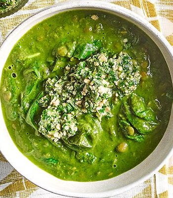 https://www.pontalo.net - Curried spinach & lentil soup