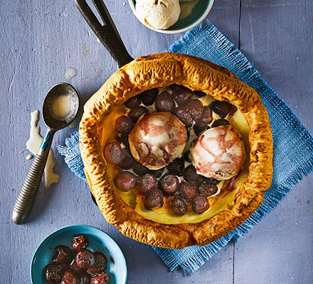 https://www.pontalo.net - Dutch baby pancake with drunken cherries