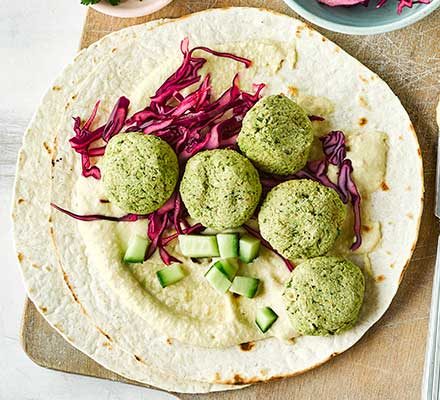 https://www.pontalo.net - Edamame falafel wraps