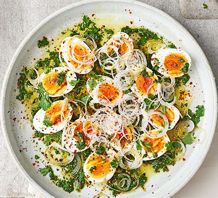 https://www.pontalo.net - Egg & parsley salad with watercress dressing