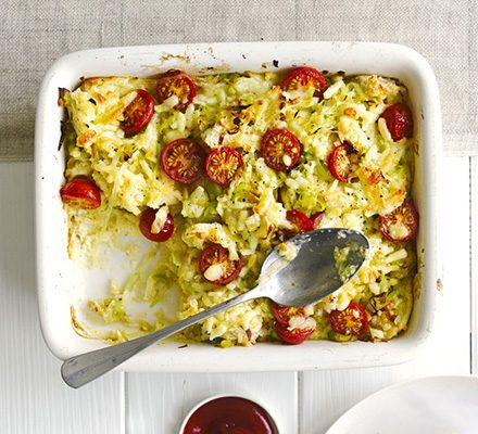 https://www.pontalo.net - Leek & tomato eggy bread bake