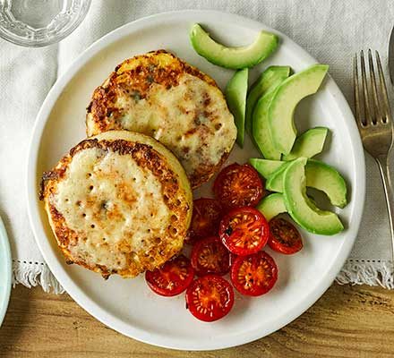 https://www.pontalo.net - Eggy cheese crumpets