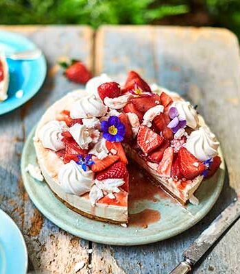 https://www.pontalo.net - Eton mess cheesecake