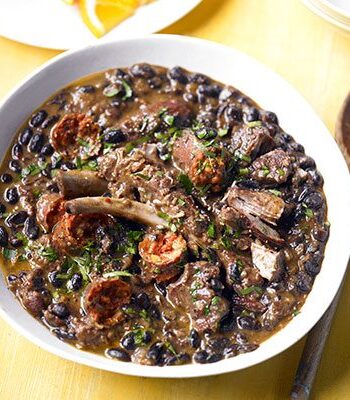 https://www.pontalo.net - Black bean & meat stew - feijoada