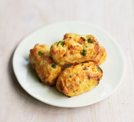 https://www.pontalo.net - Weaning recipe: Fish pie bites