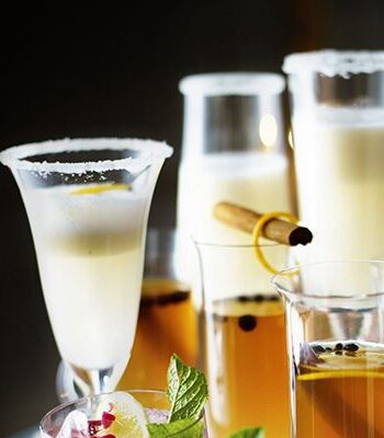 https://www.pontalo.net - Lemon & elderflower fizz