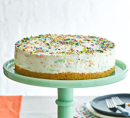 https://www.pontalo.net - Funfetti cheesecake