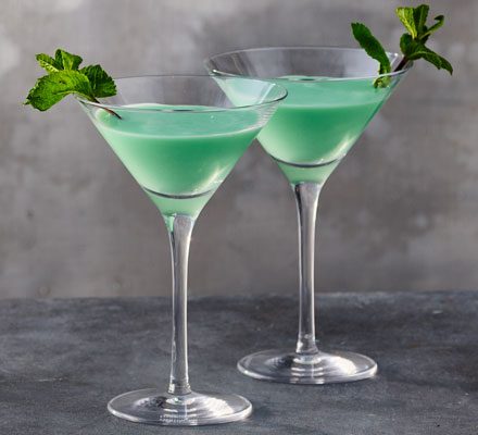 https://www.pontalo.net - Grasshopper cocktail