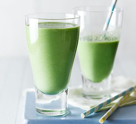 https://www.pontalo.net - Green breakfast smoothie