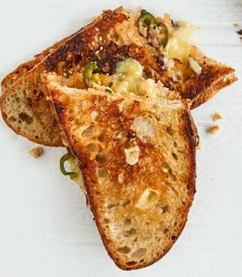 https://www.pontalo.net - Green chilli & mango toastie